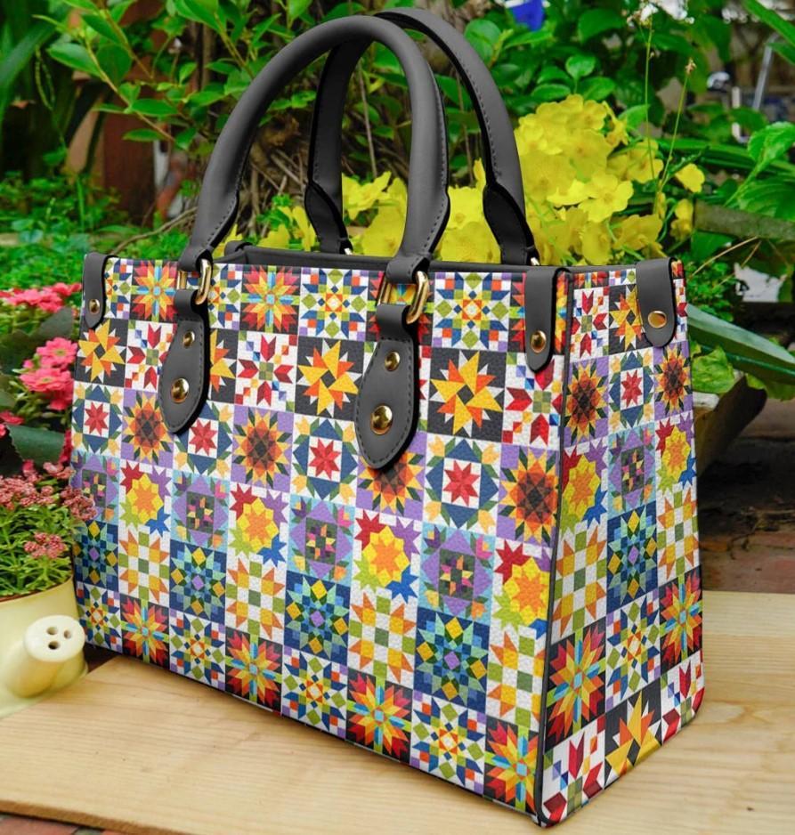 Charming Quilting Leather Bag With Black Handle