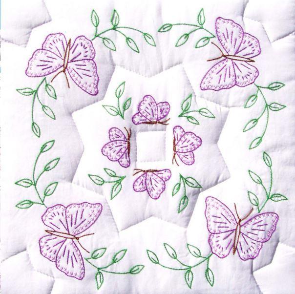 18" White Quilt Blocks: Interlocking Circle Of Butterflies