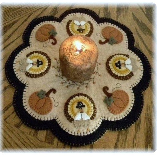 [PLP-129] Little Pilgrims Candle Mat Pattern by Penny Lane Primitives