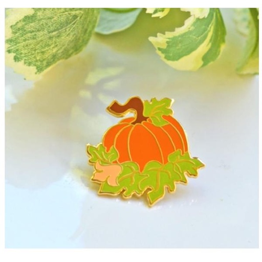 [FTQ-Pin110] Pumpkin Enamel Pin from Fig Tree & Co.